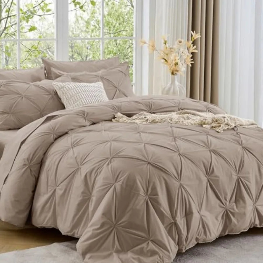 Pintuck All Season Comforter Set 7-Piece Bed in a Bag