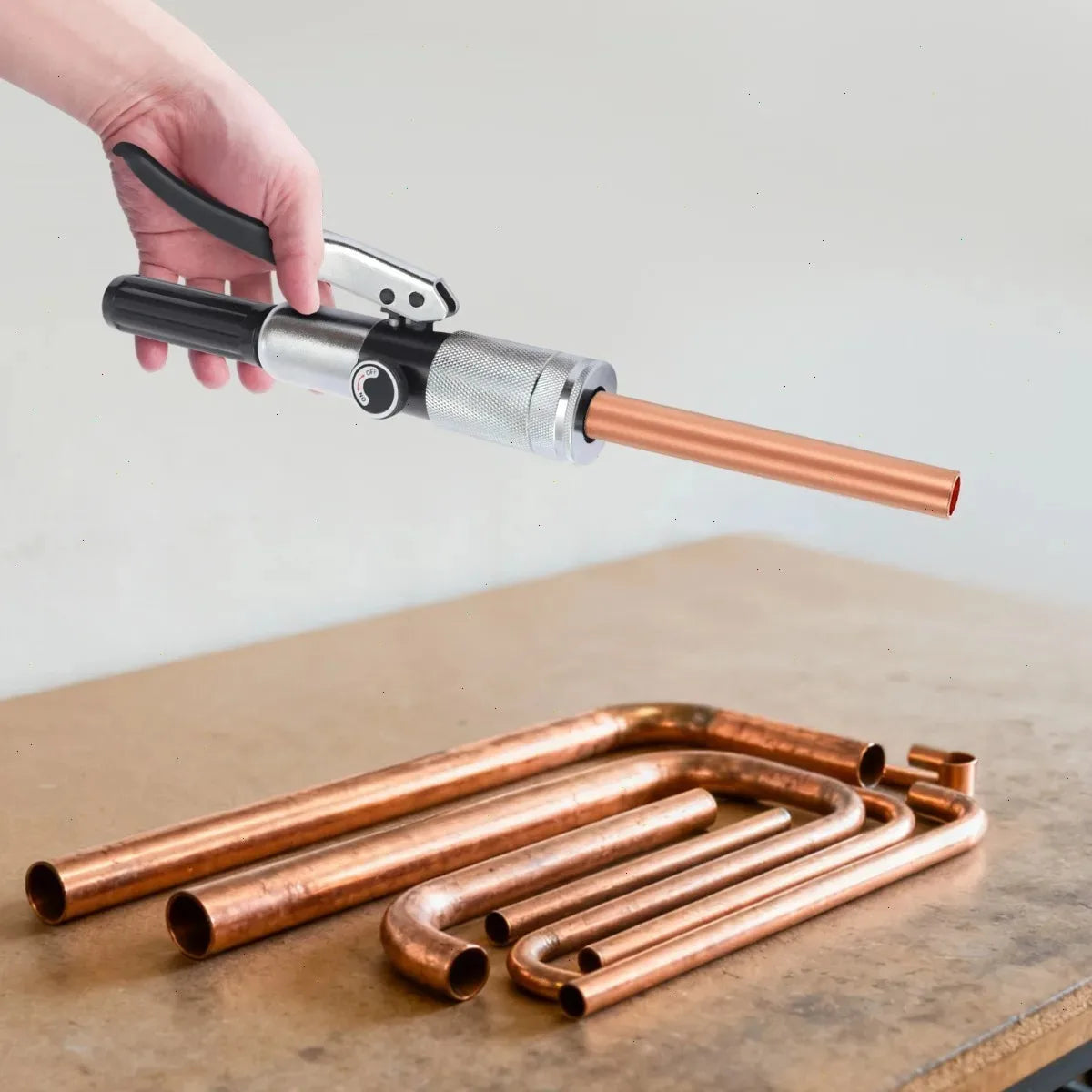 Hydraulic Tube Expander Tool,  Pipe Flaring Kit for Metalworking, 7 Interchangeable Heads （3/8'', 1/2'', 5/8'', 3/4'', 7/8'', 1'', 1-1/8''）, Strong Wear Resistance, Easy Installation, Industrial CNC Pipe Expansion