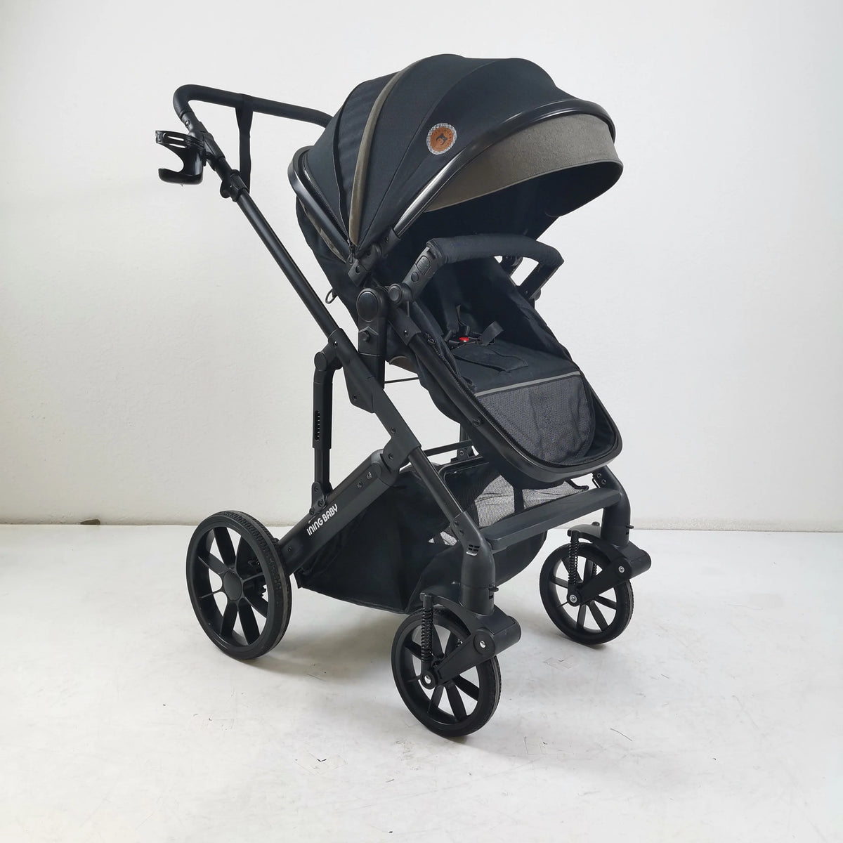 Lightweight Foldable Baby Stroller With Reversible Seat And Shock Absorbers