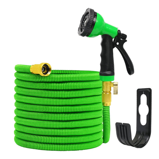 Expandable Garden Hose With Spray Nozzle And Holder