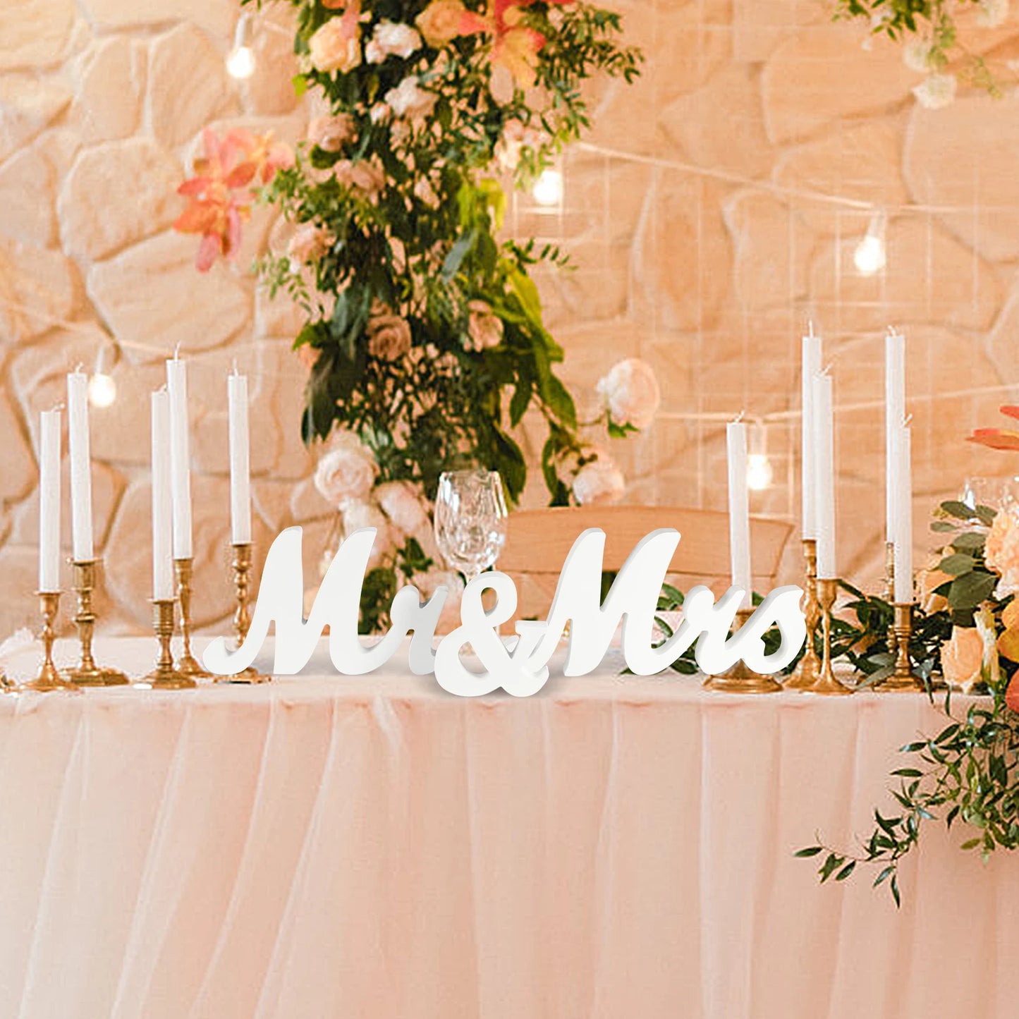 TWISTER.CK Mr and Mrs Wooden Wedding Sign for Tables