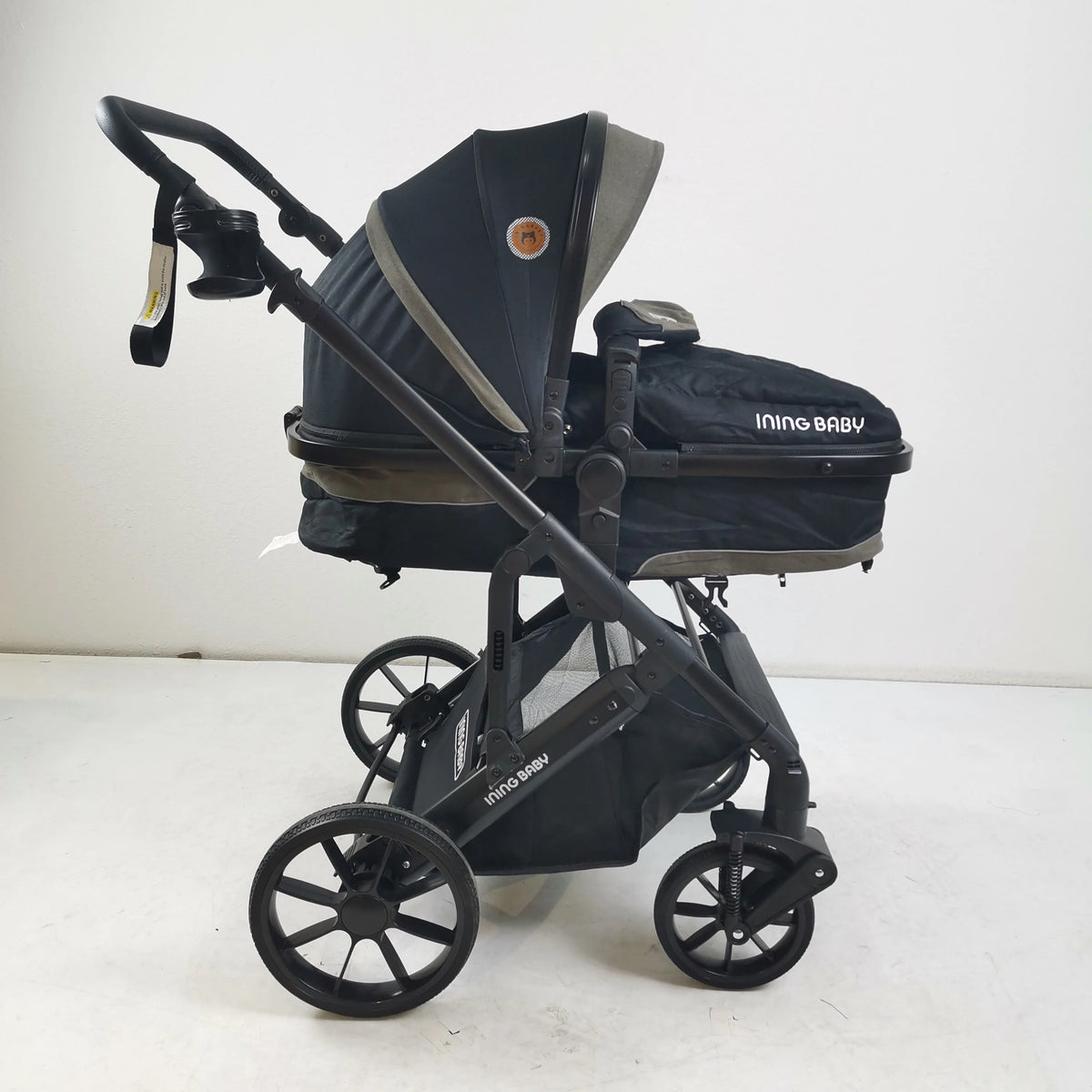 Lightweight Foldable Baby Stroller With Reversible Seat And Shock Absorbers
